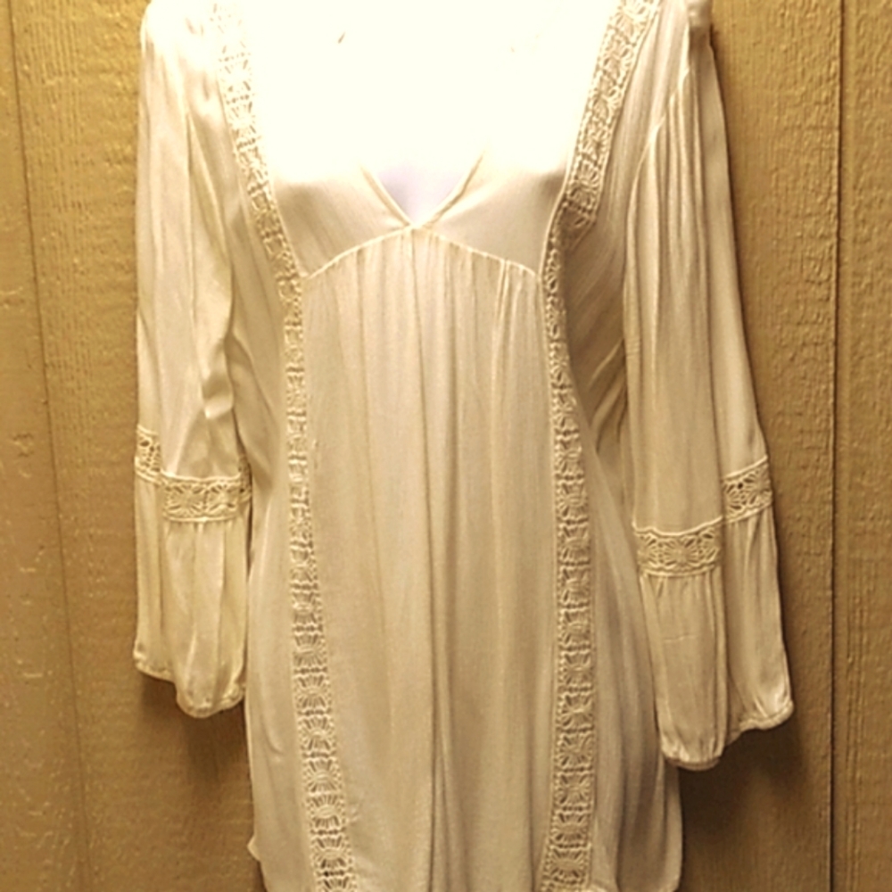 Beige Blouse!